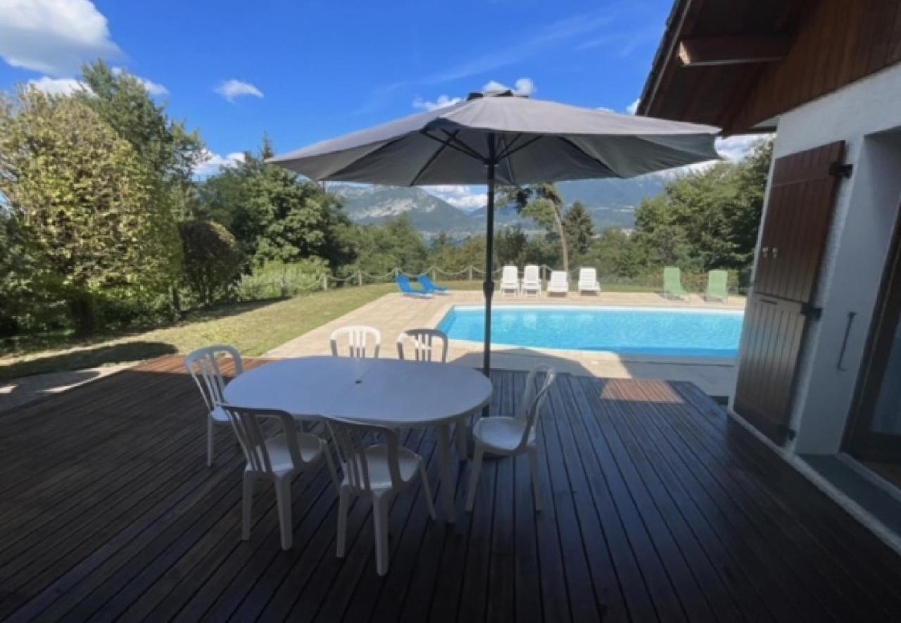Villa Avec Piscine, Vue Lac Et Montagne ซิวริเย ภายนอก รูปภาพ